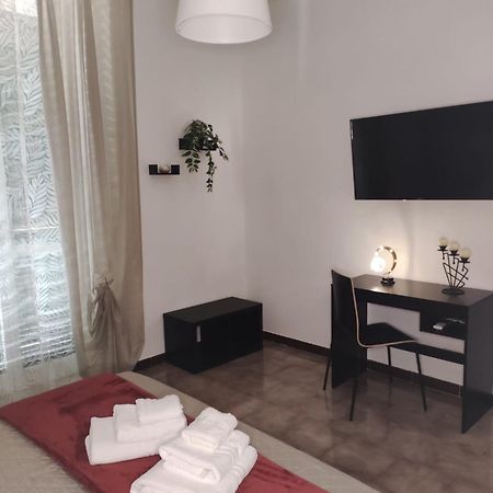 111 Guest House Bari Buitenkant foto