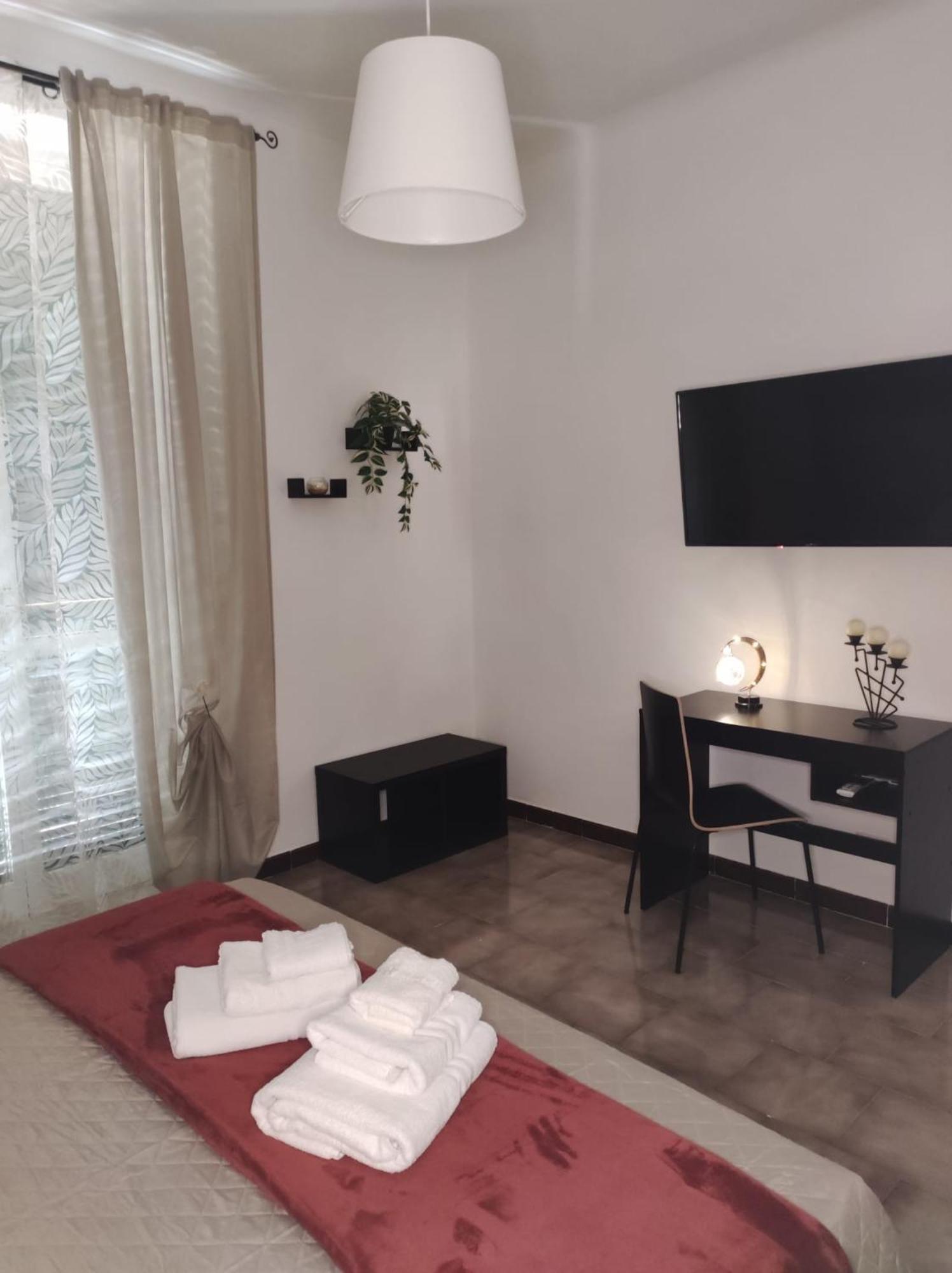 111 Guest House Bari Buitenkant foto
